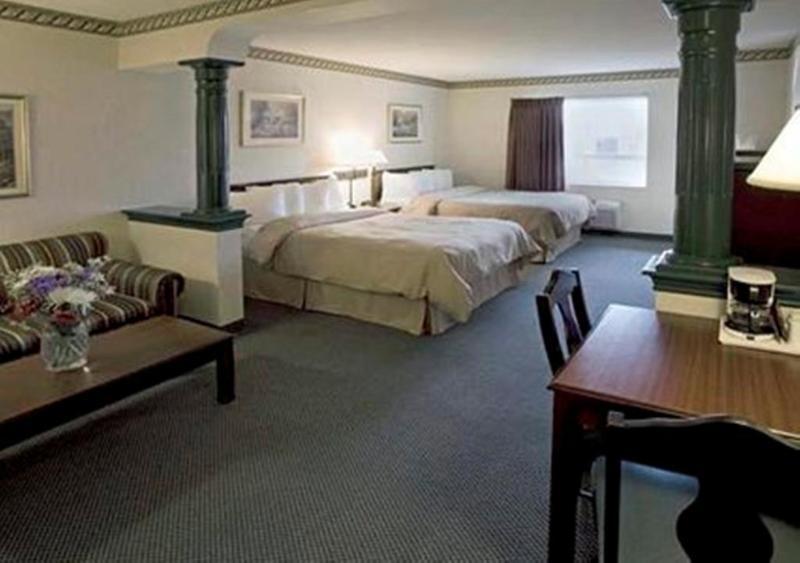 Comfort Suites Downtown Windsor Buitenkant foto